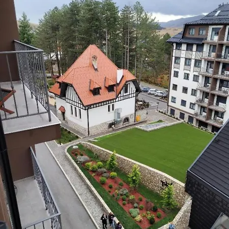 Apartamento Adoro Titova