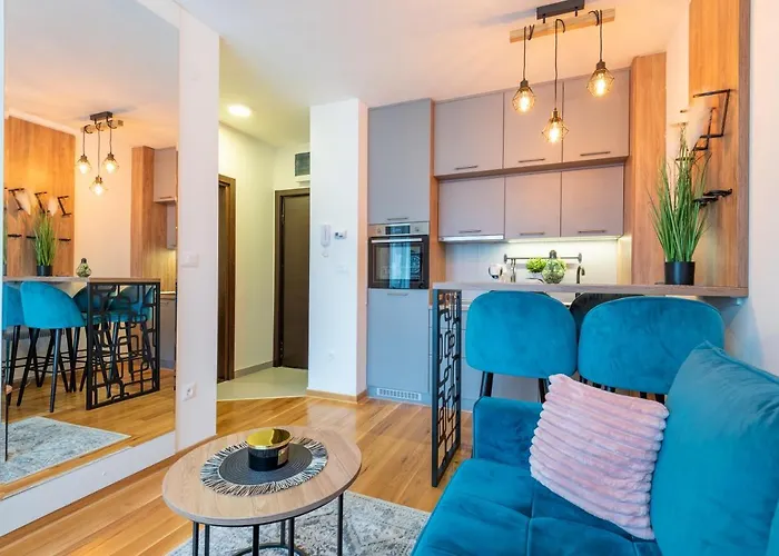 Adoro Titova Apartamento