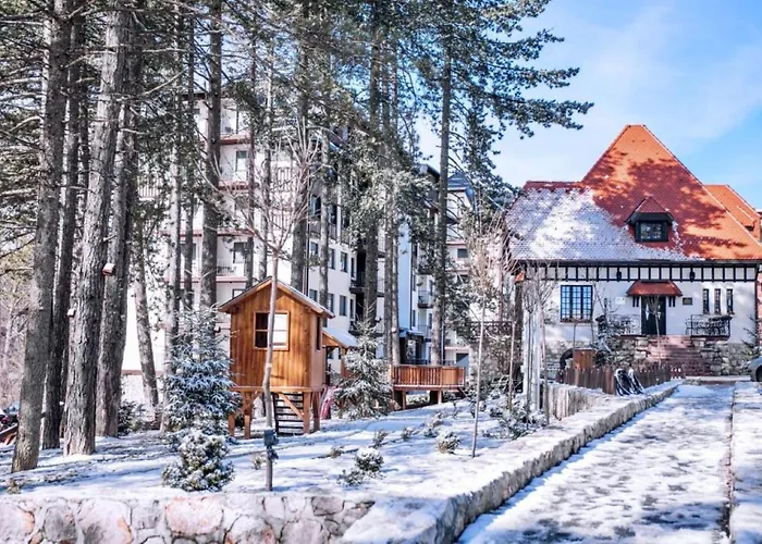 Daire Adoro Titova *